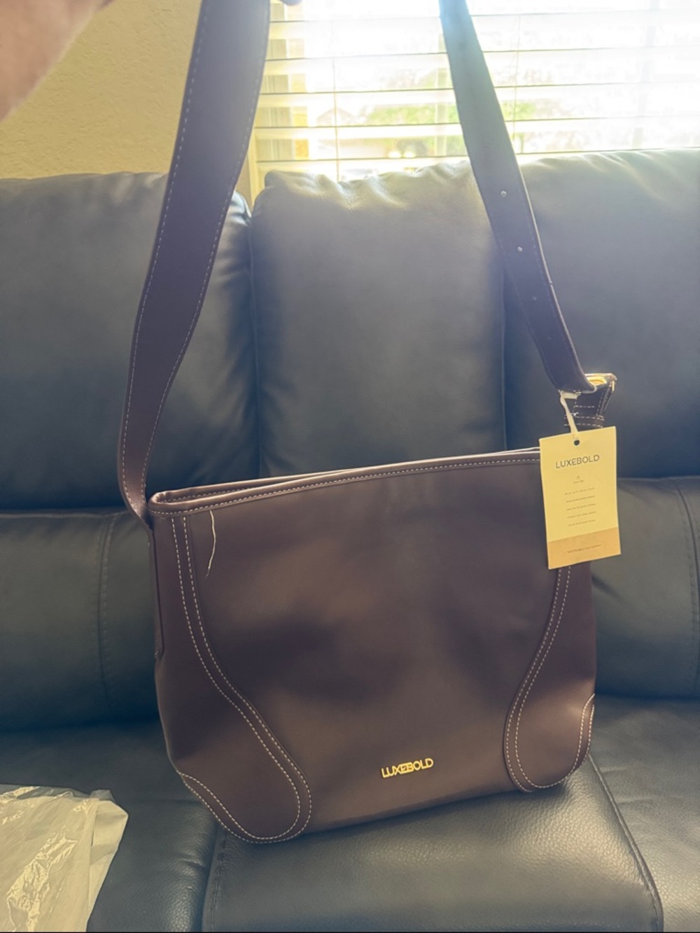 LuxeBold Brown Shoulder Bag - Chic Everyday Crossbody